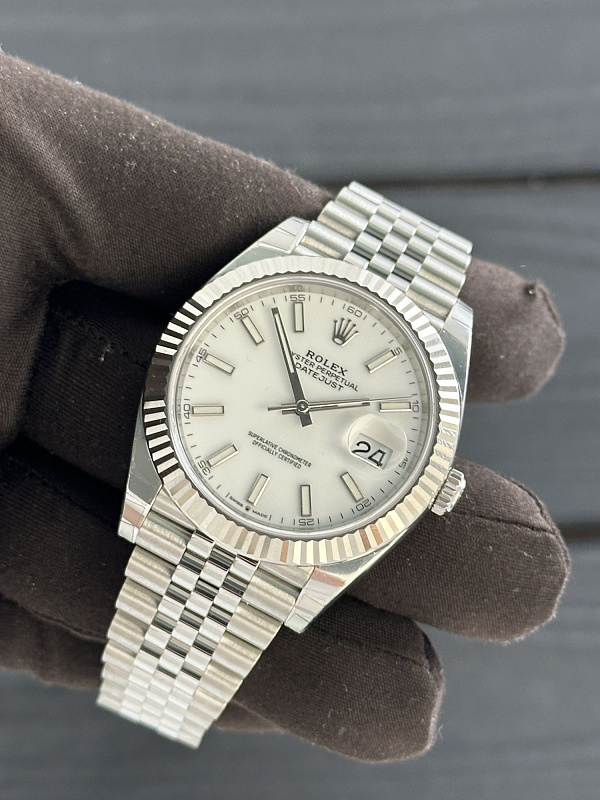 Datejust ‘White Rolesor’ 126334 41mm White Dial