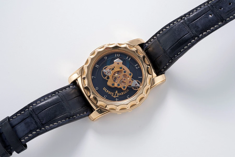 Freak Ref. 016-88 in 18k Rose Gold