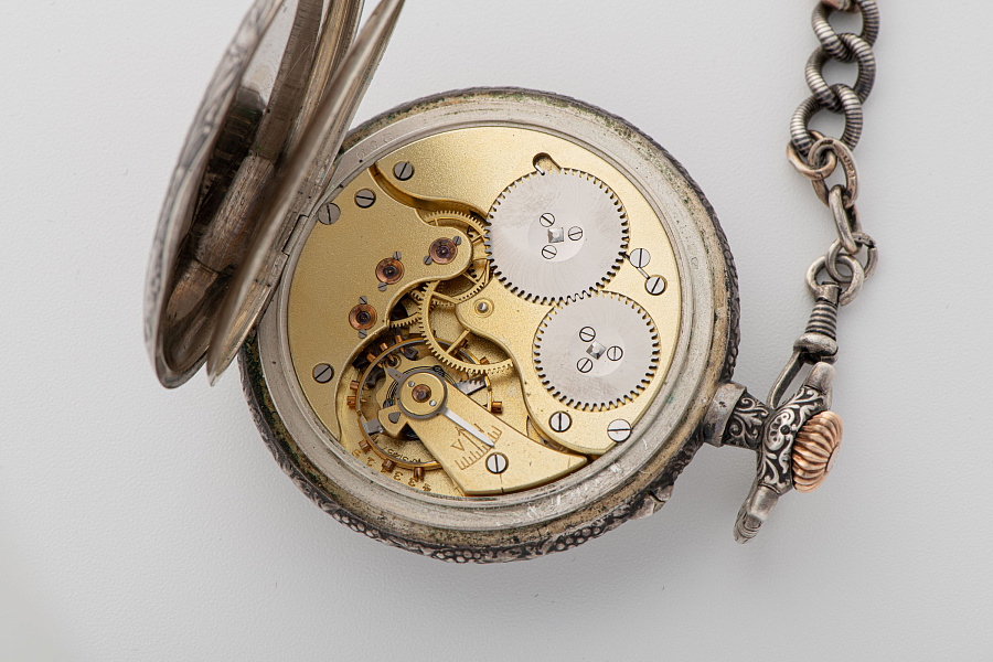 Shooting Tournament 1909 Pocket Watch in Silver