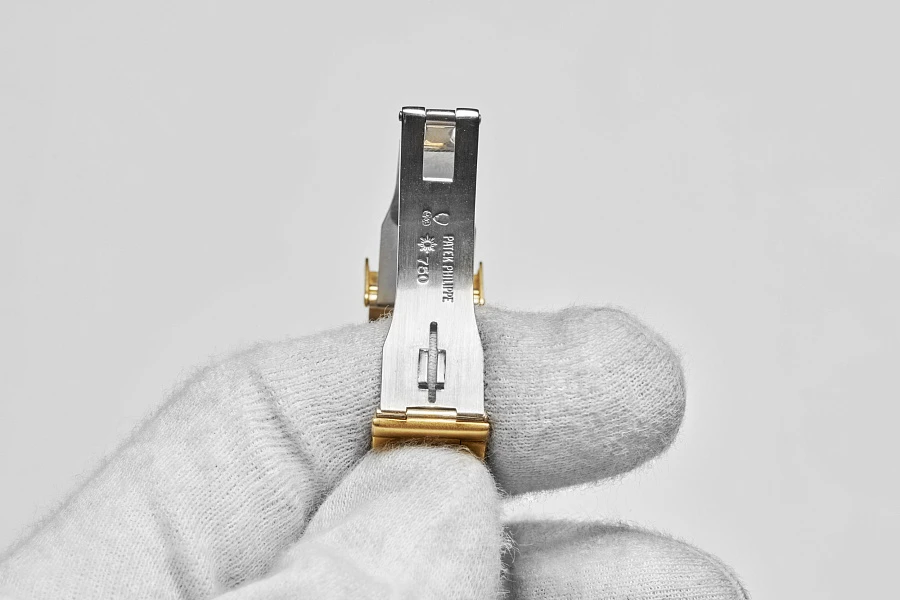 Patek Philippe Nautilus