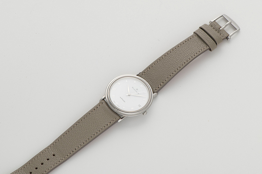 Villeret in Stainless Steel