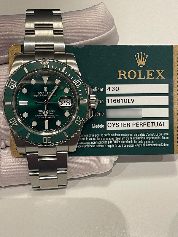 Submariner Date 116610LV ‘Hulk’