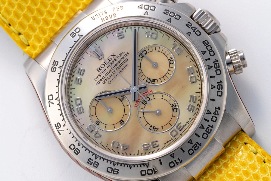 Daytona with Mother of Pearl Dial Ref. 116519 in 18k White Gold