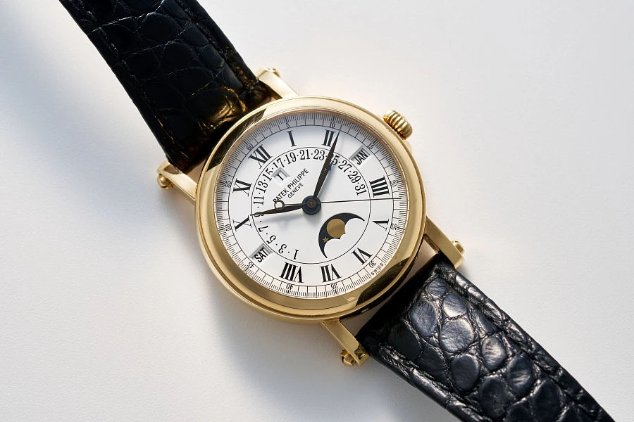 Perpetual Calendar Ref. 5059J in 18k Yellow Gold