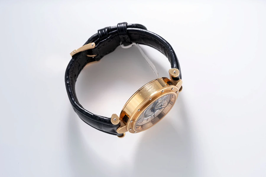 Classic in 18k Rose Gold