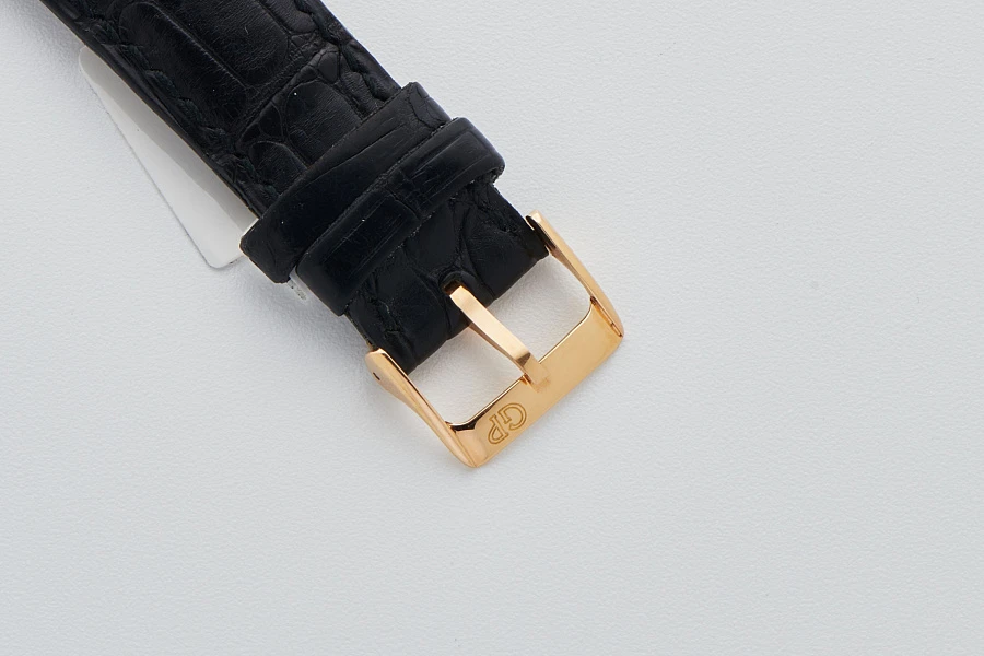 Vintage 1999 Ref. 2599 in 18k Rose Gold