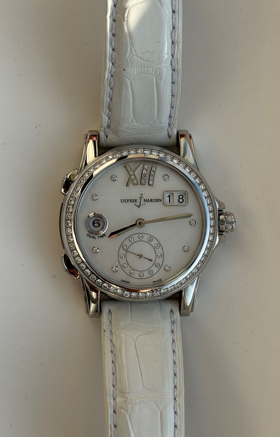 Dual Time Manufacture Ladies in Stainless steel with Diamonds