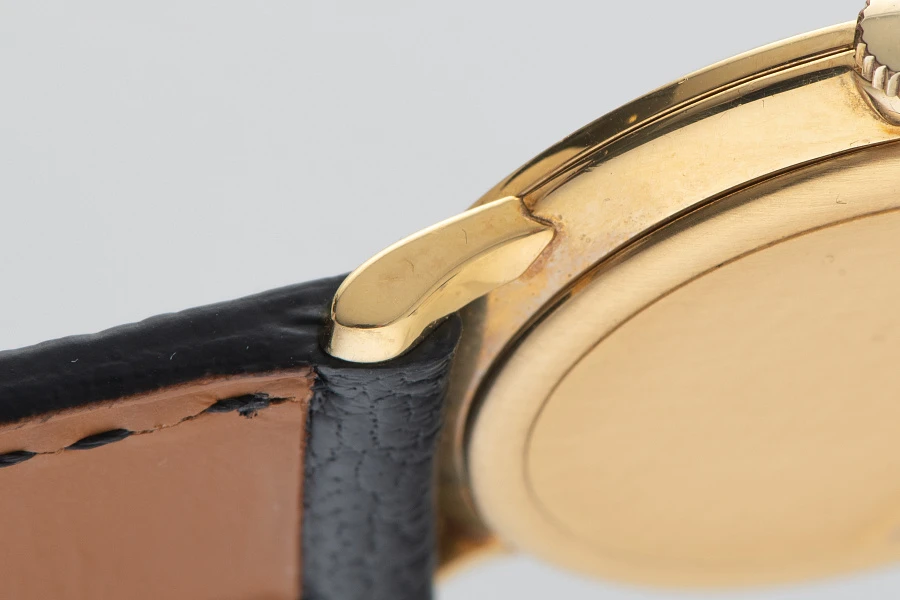 Stepped Bezel Dress Watch Ref. 6595 in 18k Yellow Gold