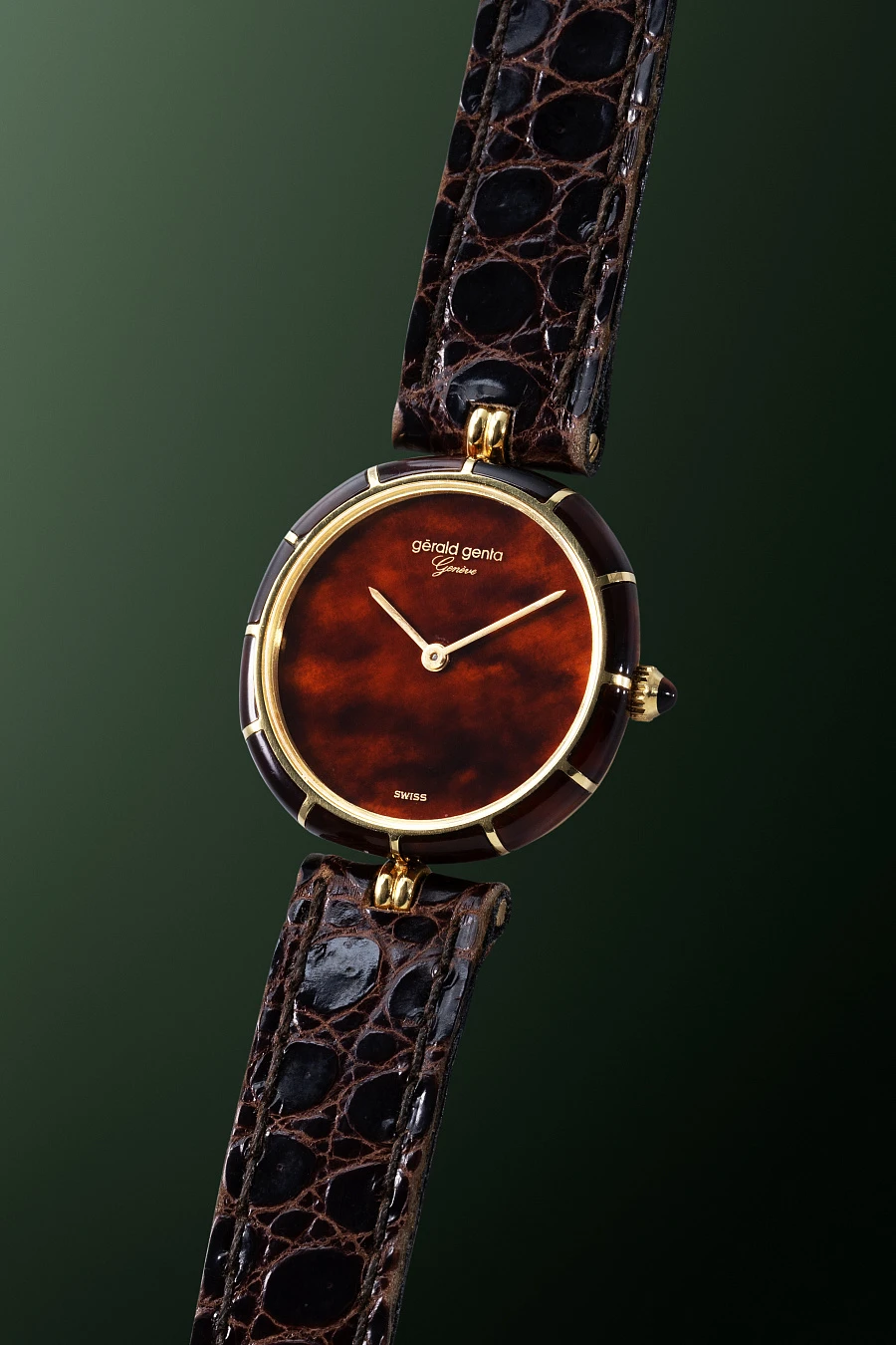 Piece Unique Tortoise Shell Ref. G2727 in 18k Yellow Gold