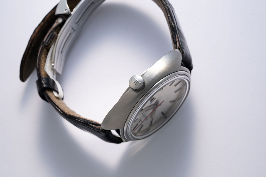 Cushion Case Automatic Prototype with Linen Dial