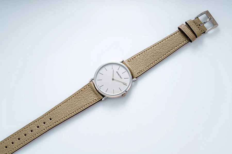 Dress Watch in 18k White Gold