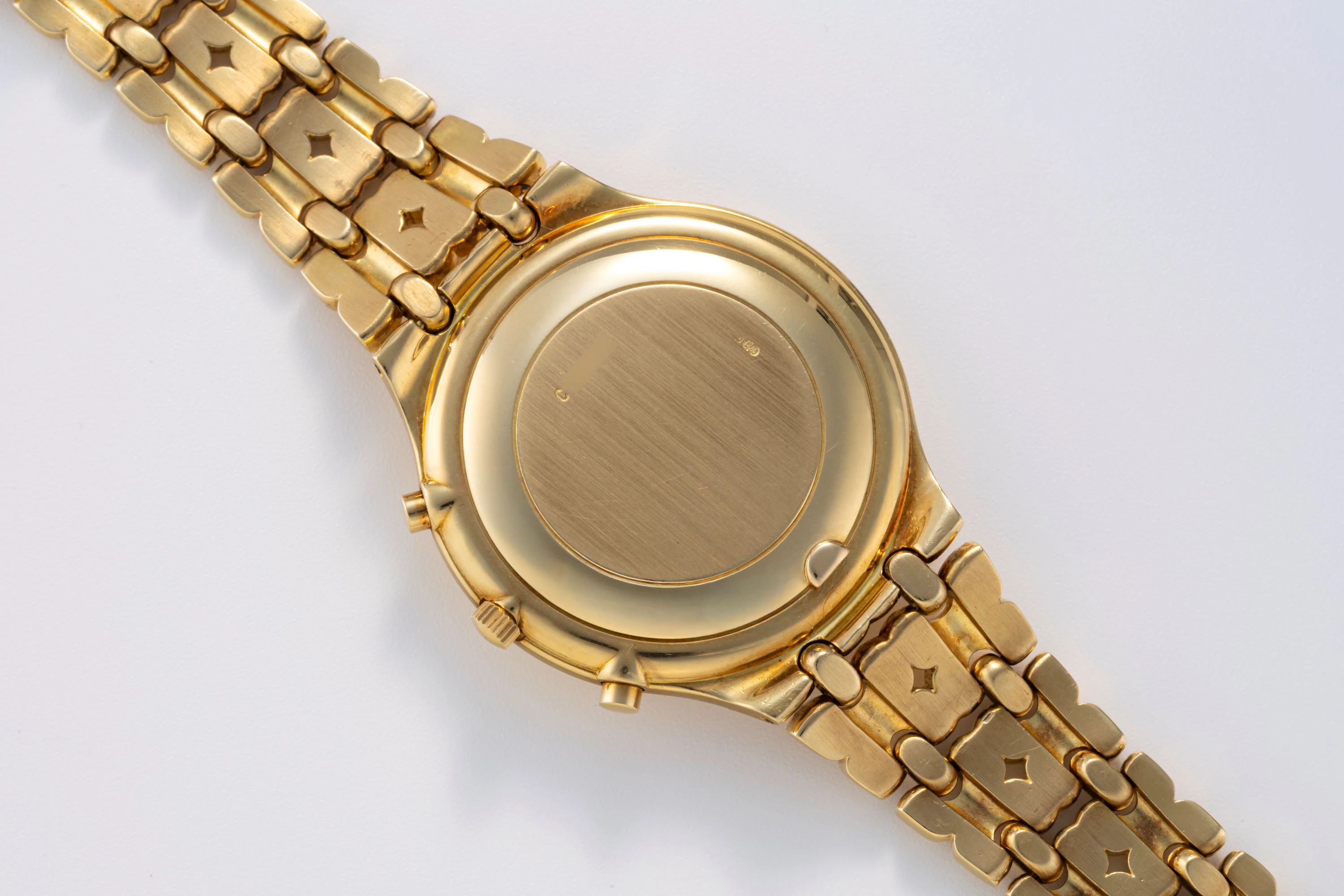 Huitième Chronograph Ref. 25645BA in 18k Yellow Gold