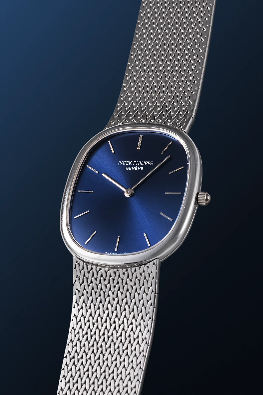 Ellipse Ref. 3738 in 18k White Gold