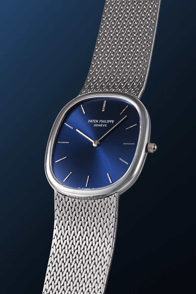 Ellipse Ref. 3738 in 18k White Gold