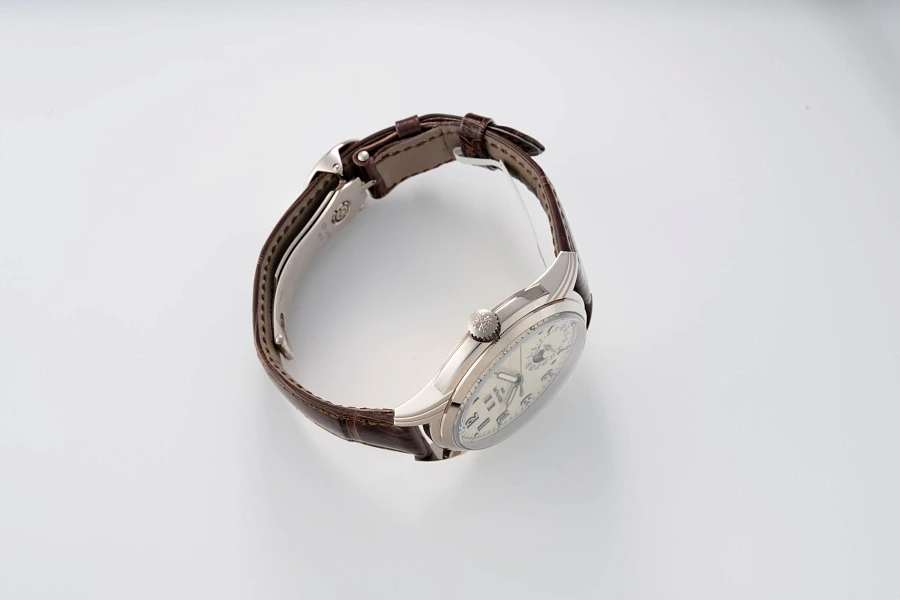 Perpetual Calendar Ref. 5320G in 18k White Gold