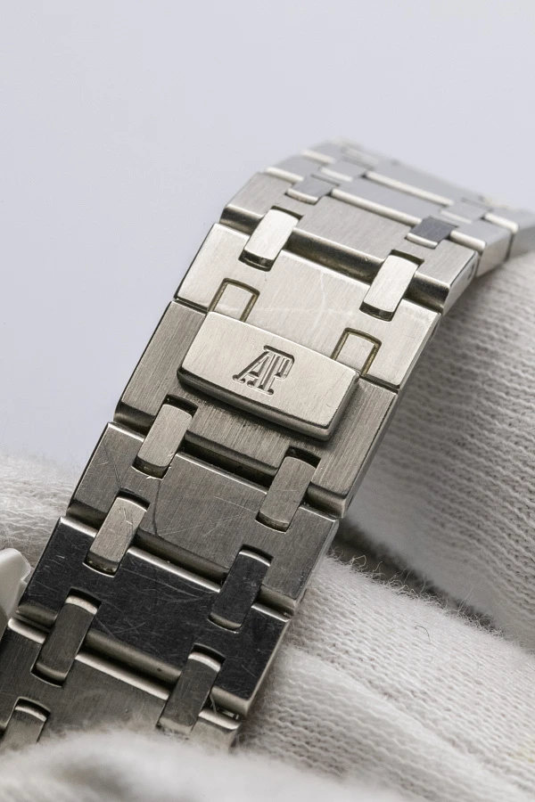 Audemars Piguet Royal Oak Quantieme Annuel