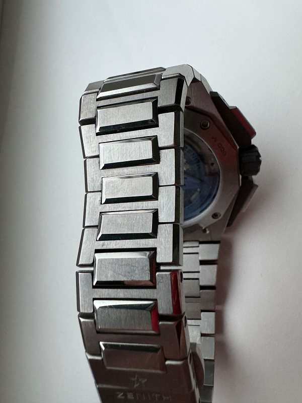 Defy Extreme Titanium 1/100th of a second chronograph