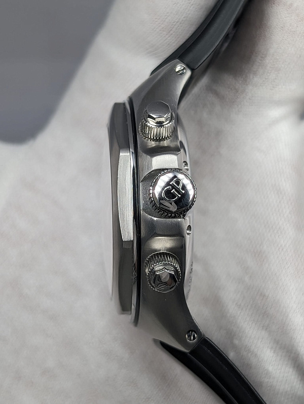 Laureato Evo3 Chronograph