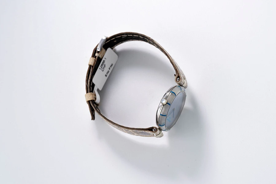 Piece Unique Abalone Ref. G2727 in 18k White Gold