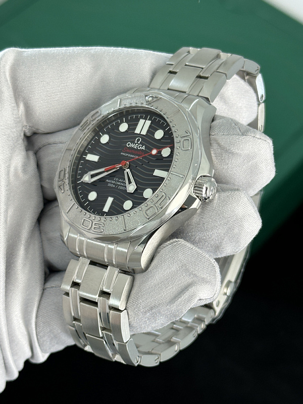 Seamaster Professional Master Chronometer Diver 300m 42mm Nekton Edition