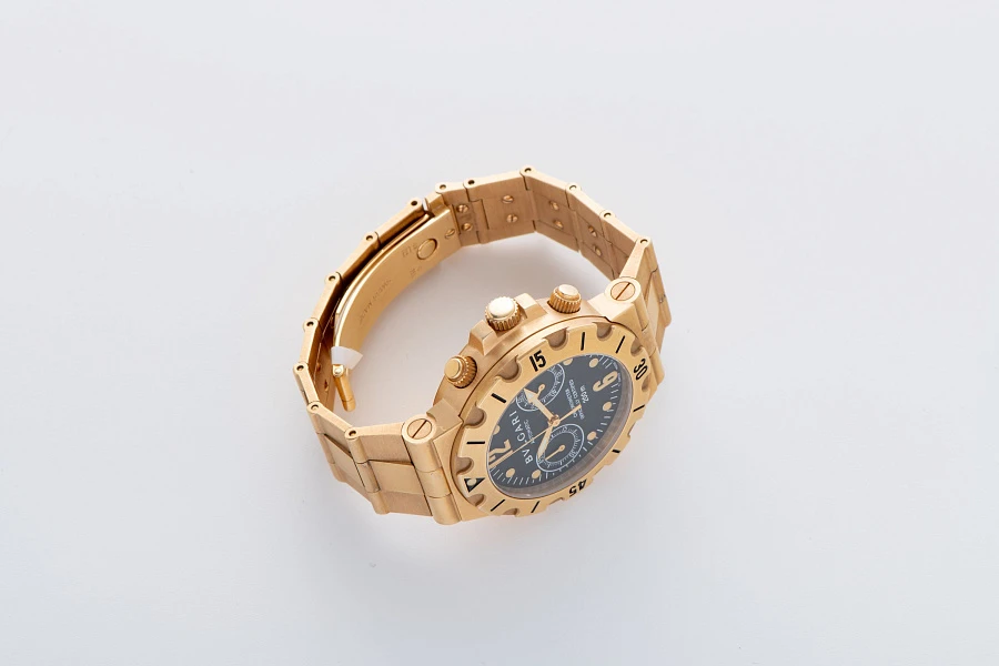 Diagono Scuba Chronograph Ref. SC38G  in 18k Yellow Gold