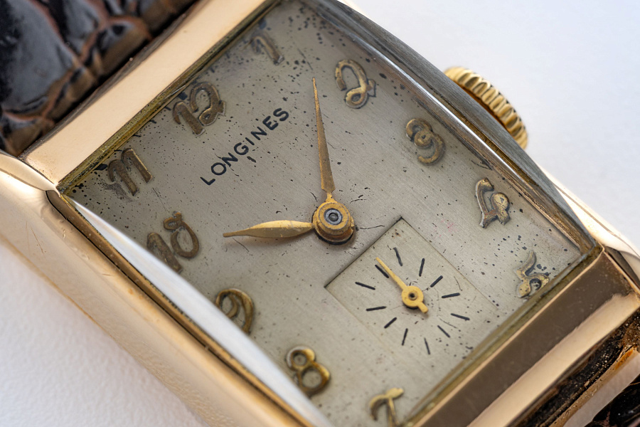 Tank in 14k Yellow Gold