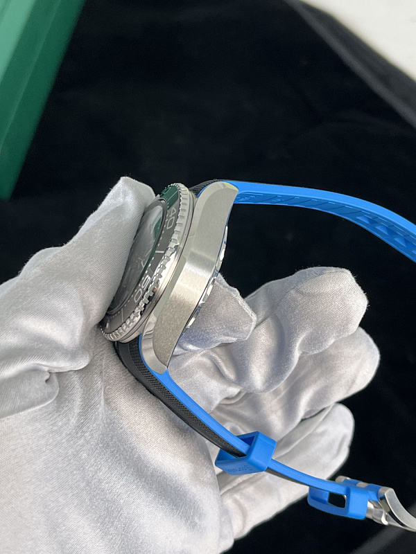 Seamaster Professional Ultra Deep 6000m Co‑Axial Master Chronometer