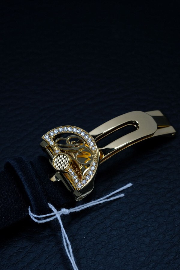 Reine de Naples Yellow Gold MOP