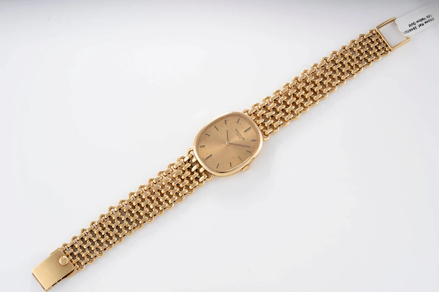 Ellipse Ref. 3848/001 in 18k Yellow Gold
