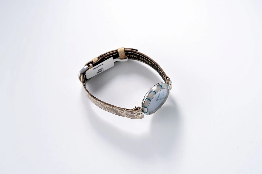 Piece Unique Abalone Ref. G2727 in 18k White Gold