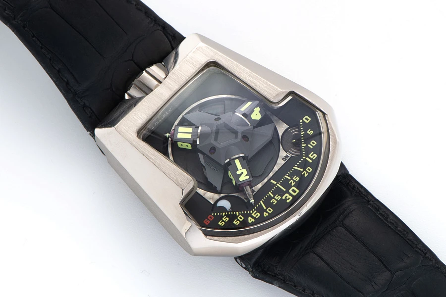 UR202 18K White Gold