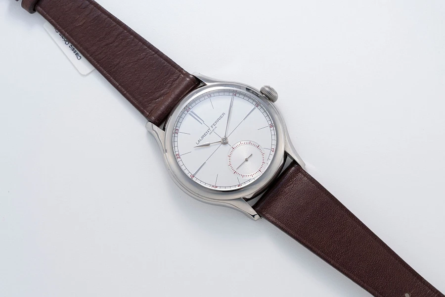 Classic Origin Ref. LCF036.T1.G1G in Titanium