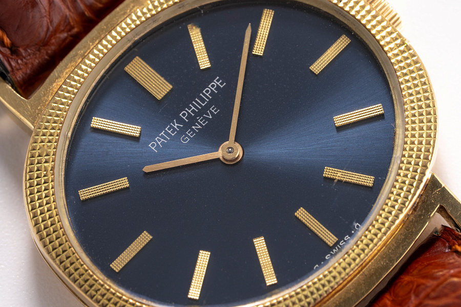 Ellipse Ref. 3581 in 18k Yellow Gold