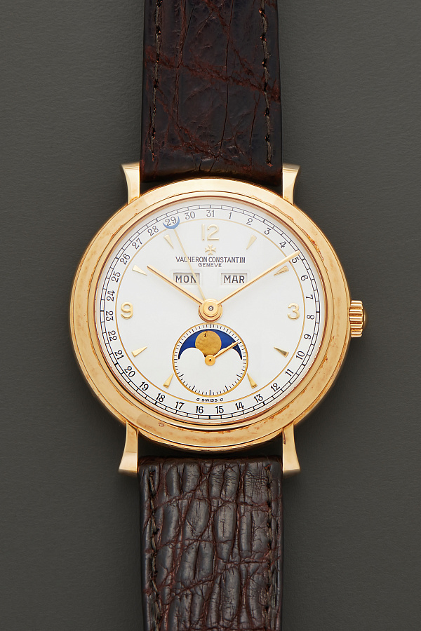 Triple Calendar in 18k Yellow Gold
