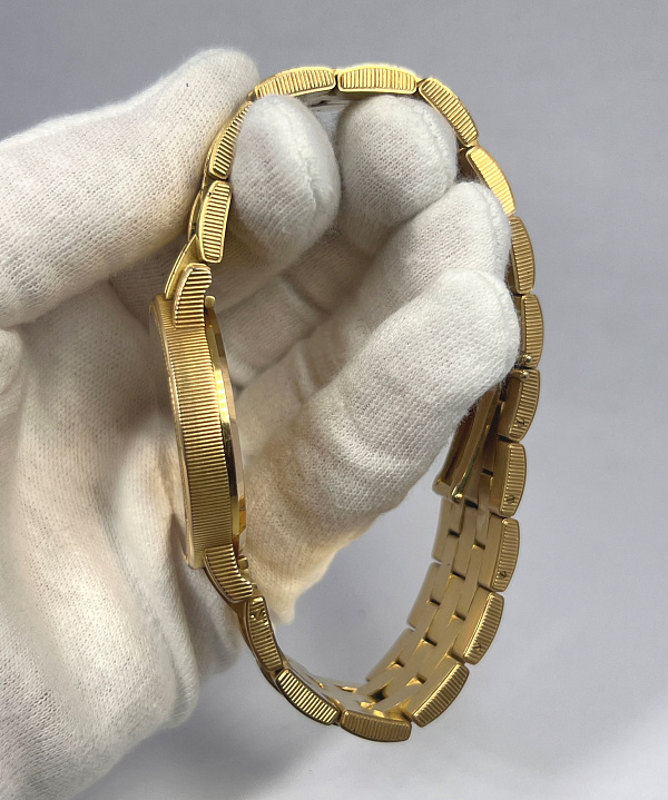 20-dollar USA Coin Watch