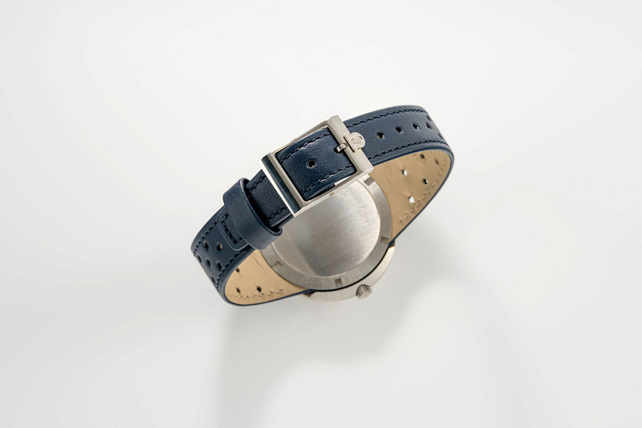 Genève Dynamic in Stainless Steel