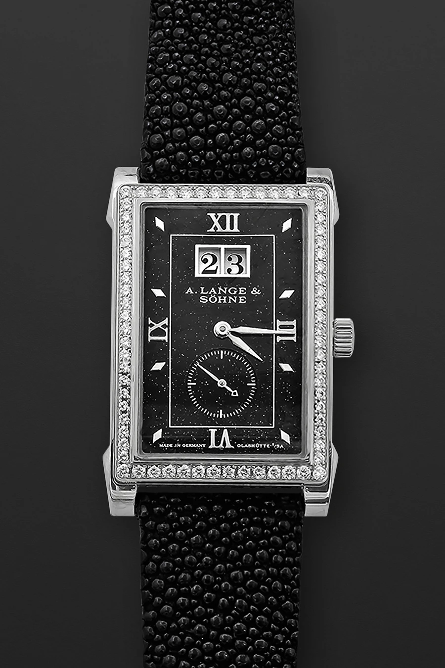 Cabaret Limited Edition 10 White Gold & Diamonds