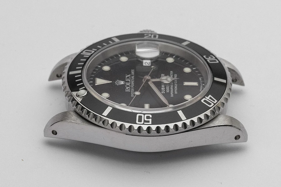 Rolex Submariner 16610
