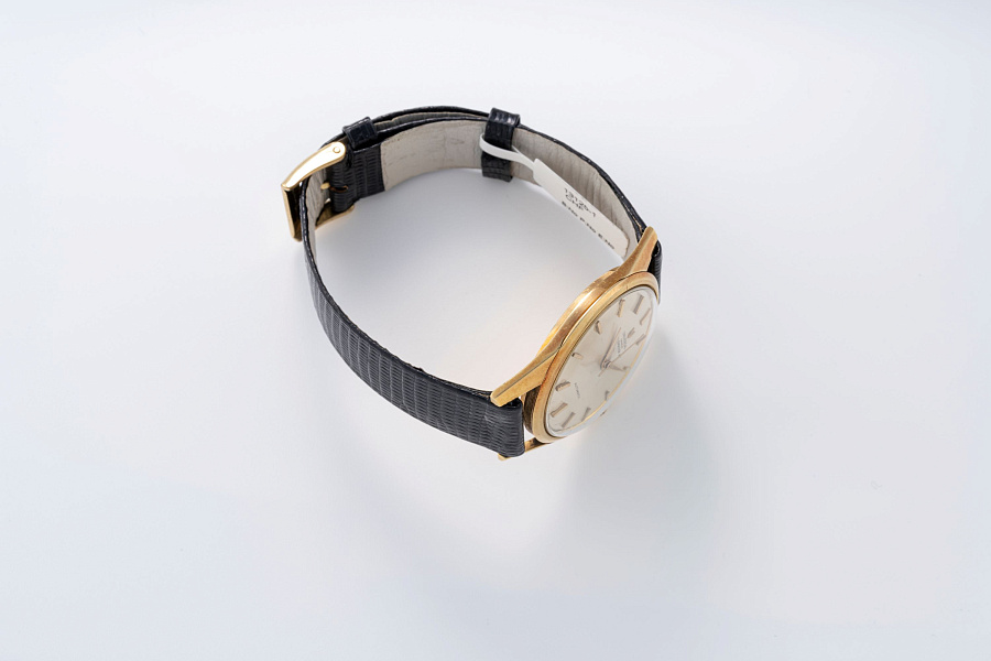 Polerouter Jet Ref. 10379/2 in 18k Yellow Gold