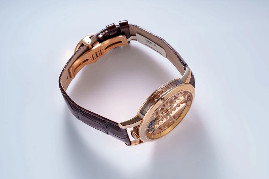 Golden Bridge Ref. 05.0087 in 18k Rose Gold
