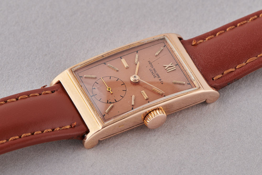 Rectangular Dress Watch in 18K Rose Gold