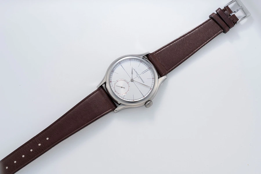 Classic Origin Ref. LCF036.T1.G1G in Titanium