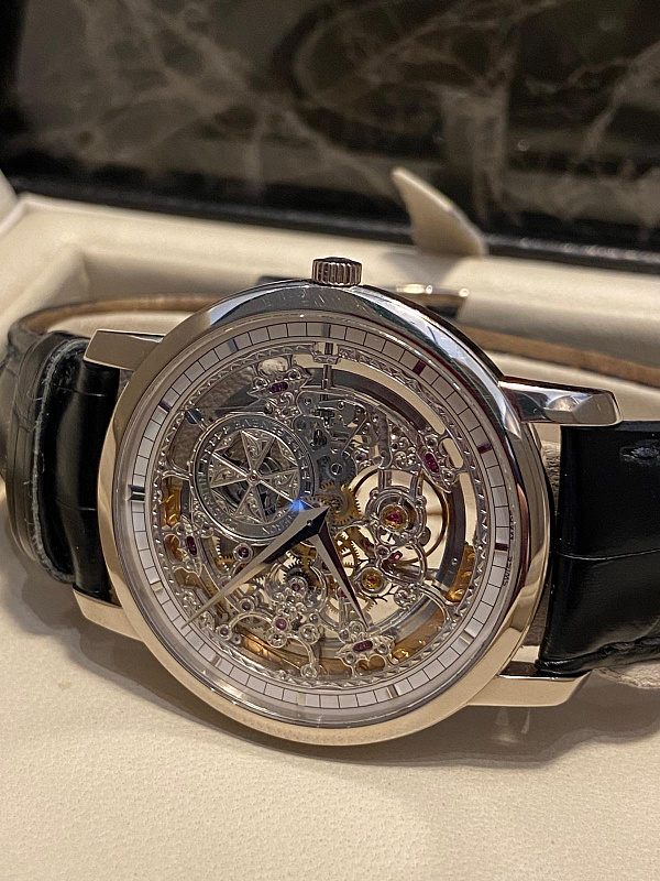 Patrimony Squelette White Gold