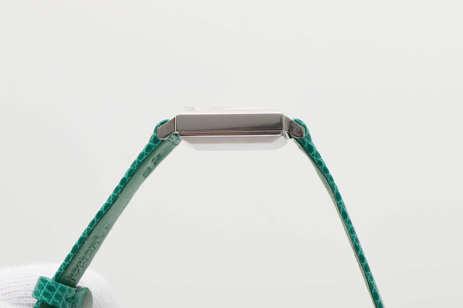 Square Ref. 2611 in Stainless Steel