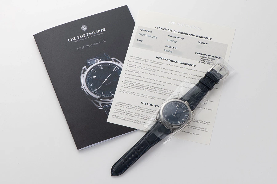 Unworn DB27 Titan Hawk