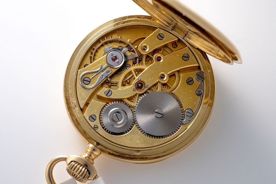 Pocket Watch in 18k Yellow Gold