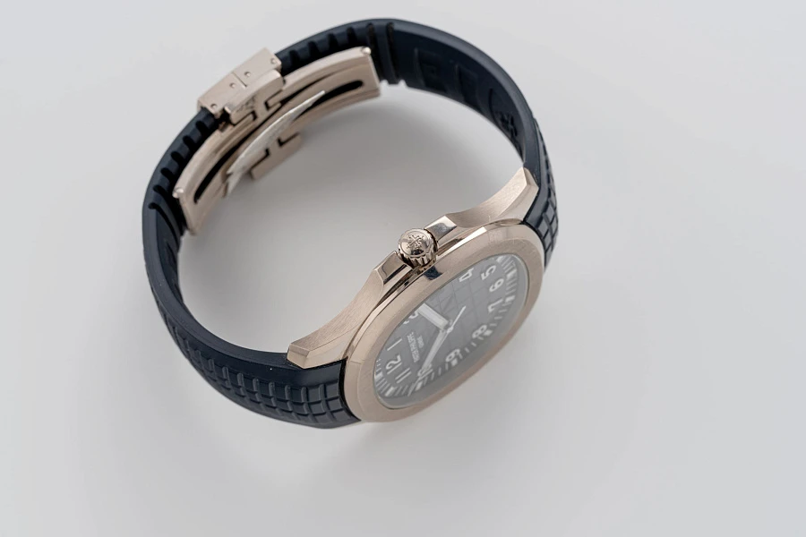 Aquanaut Ref. 5168G in 18k White Gold