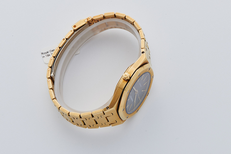 Royal Oak Ref. 4100BA in 18k Yellow Gold