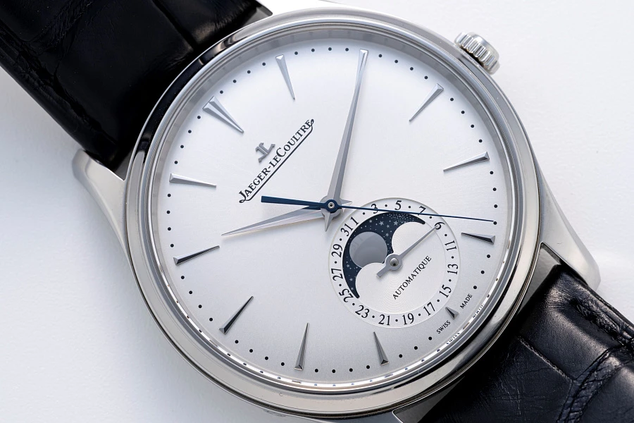Master Collection Moonphase Date Ref. 109.8.A5.S in Stainless Steel
