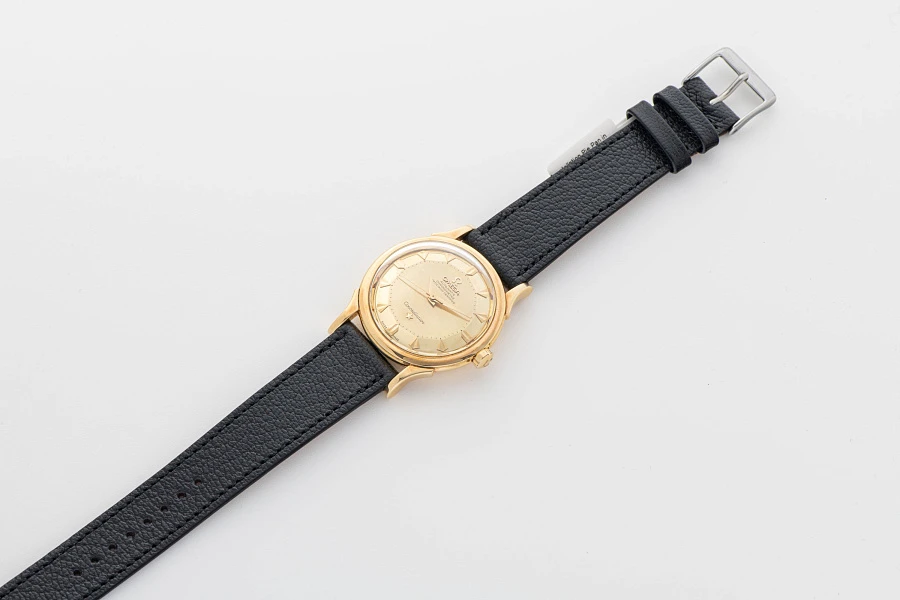 Constellation 'Pie Pan' Chronometer Ref. 2852 in 18k Yellow Gold